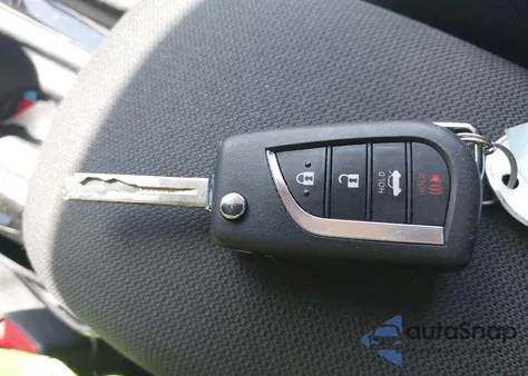 2022 Toyota Corolla Le z USA, uszkodzony, nr VIN JTDEPMAE2NJ209132